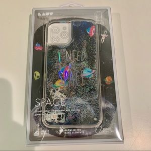 LAUT Liquid Space Case